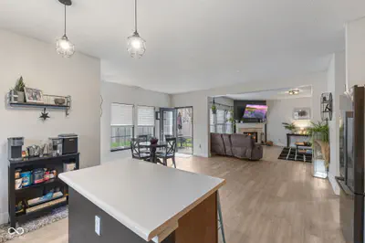 797 Hickory Pine Drive, New Whiteland - 16