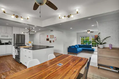 2222 Chestnut Street, Columbus - 10