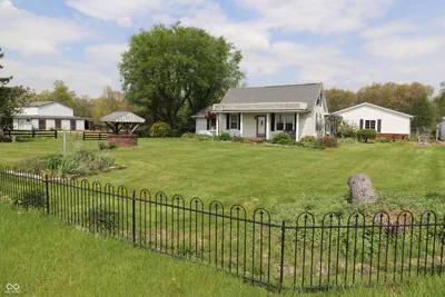 4619 State Road 48, Sunman - 2