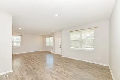 2606 Plano Drive, Whitestown - 7