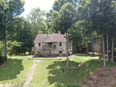 3188 Frontage Road, Greensburg - 18