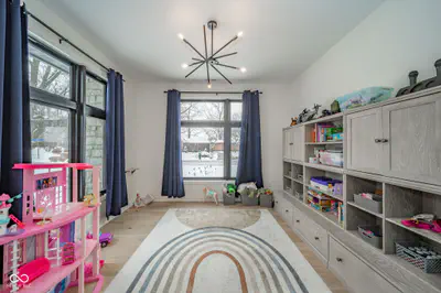 7133 Mayapple Lane, Pendleton - 9