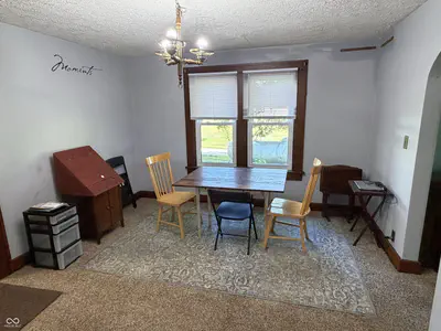 2438 500, Crawfordsville - 10