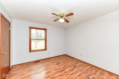 382 Pinedale Drive, Avon - 34
