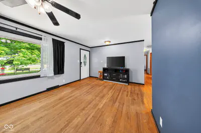 403 Lafayette Street, Cloverdale - 9
