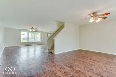 10625 Gathering Drive, Indianapolis - 6