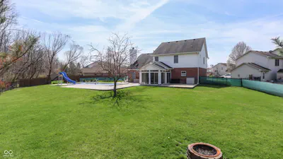 8204 Stoney Bend Circle, Indianapolis - 25