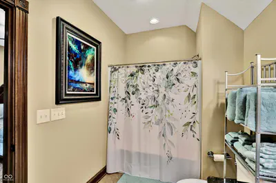 3215 Kestrel Court, Martinsville - 43