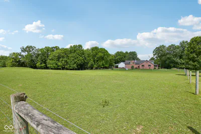 6070 County Road 200, Avon - 45