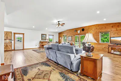 6070 County Road 200, Avon - 9