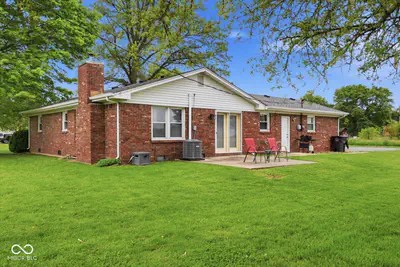 1598 Thompson Road, Shelbyville - 6