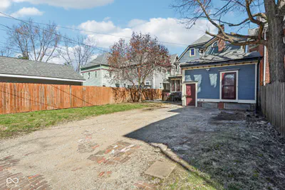 1610 Delaware Street, Indianapolis - 66
