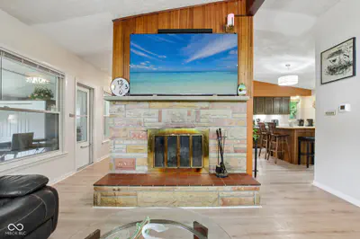 2428 Tulip Drive, Indianapolis - 17