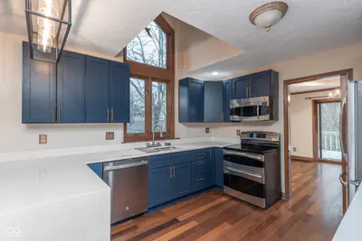 8649 Bay Colony Drive, Indianapolis - 28