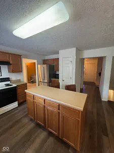 1616 Walpole Lane, Indianapolis - 14