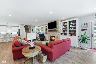 7433 Hummingbird Drive, Nineveh - 35
