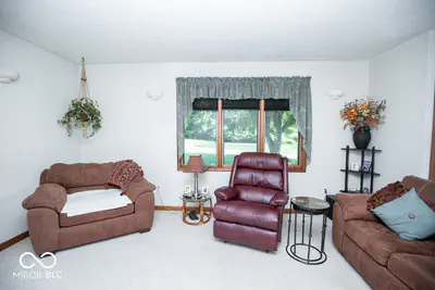 1000 County Road 55, North Vernon - 25