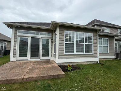 1016 Mount Olive Road, Whiteland - 3