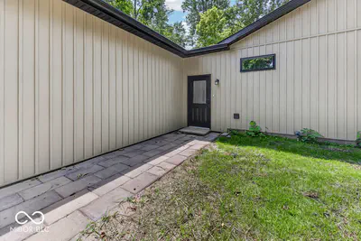 6888 State Road 44, Martinsville - 8