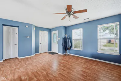 6345 Graybrook Circle, Indianapolis - 7