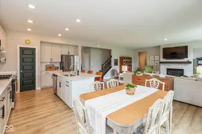 9298 Springbrook Drive, Pendleton - 13