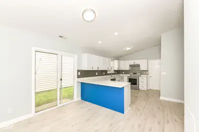 652 Meadows Edge Lane, Indianapolis - 9
