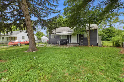 2048 Goodlet Avenue, Indianapolis - 18