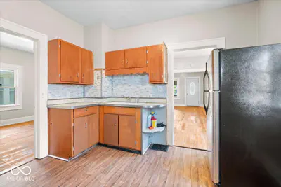 524 Bradley Avenue, Indianapolis - 10