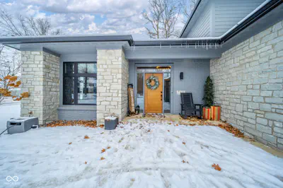 7133 Mayapple Lane, Pendleton - 4