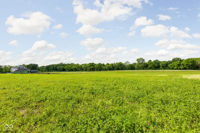 5872 Gibbs Road, Plainfield - 17
