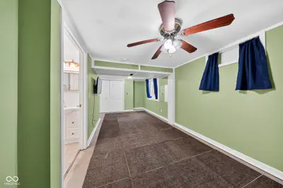 403 Lafayette Street, Cloverdale - 37