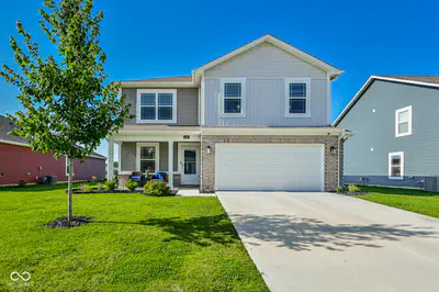 1435 Fleming Drive, Greenfield