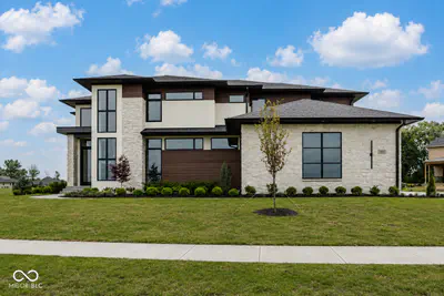 3925 Besbie Way, Bargersville