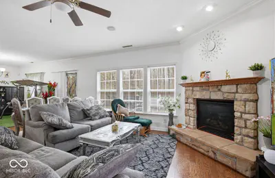 344 Legacy Boulevard, Greenwood - 17