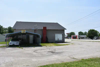 709 Morton Avenue, Martinsville - 12