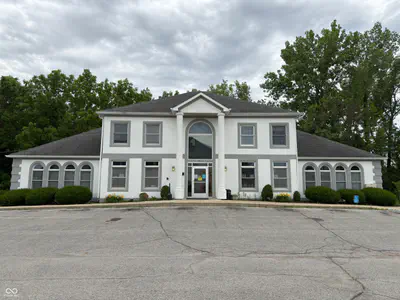 821 State Road 135, Greenwood