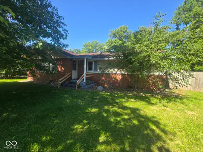 600 Beech Street, Sullivan - 7
