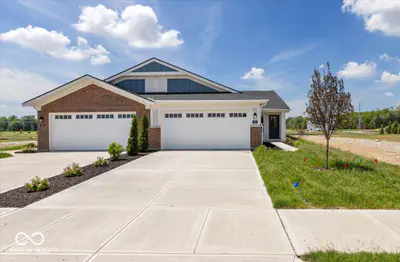 810 Rosebud Lane, Greenfield