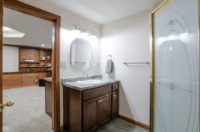 5571 Red Oak Drive, Greenfield - 55