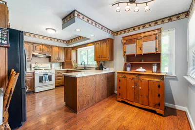337 Johnson Street, Morristown - 11
