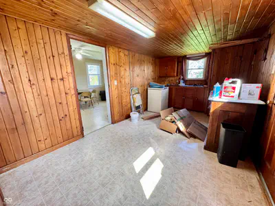 9136 500 South, Jamestown - 43