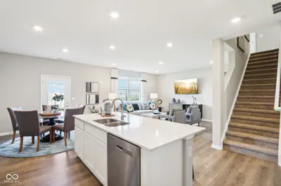 218 Springfield Crossing, Greenfield - 10