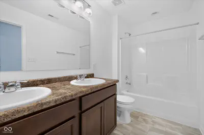 5115 Triple Crown Way, Indianapolis - 44