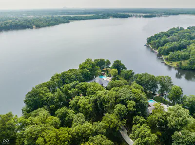 5101 Green Braes E Drive, Indianapolis - 66