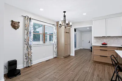 2577 Horizon Boulevard, Greenwood - 21