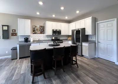 1710 Cessna Boulevard, Martinsville - 9