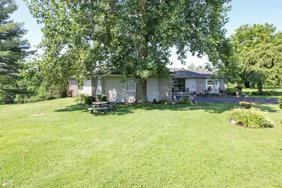1000 County Road 55, North Vernon - 61