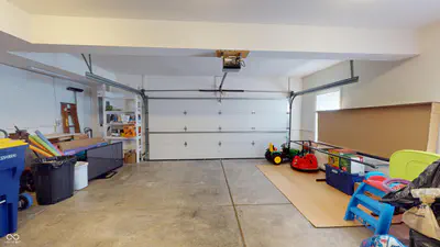 8204 Stoney Bend Circle, Indianapolis - 18