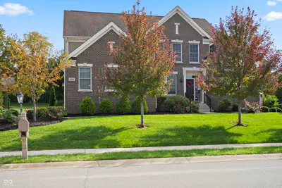 10599 Geist View Drive, Fishers - 6