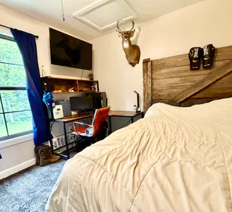 6539 Baltimore Road, Monrovia - 15